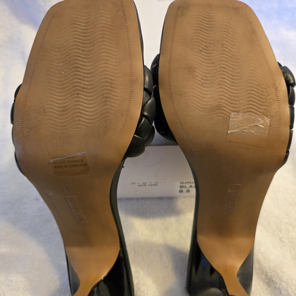 Steve Madden Black Braided Women's Heels - Picture 4 of 4